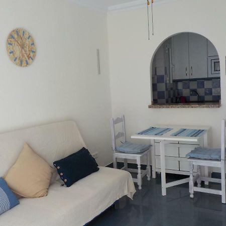 By The Sea Apartment Nerja Ngoại thất bức ảnh